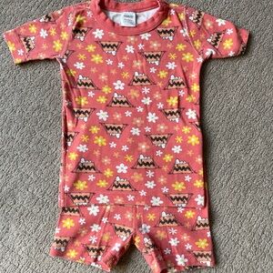 Hanna Andersson Kids Peanuts Snoopy Orange Short Jams Pajama Set Sz 6-7